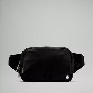 BRAND NEW Lululemon LARGE Black Everywhere Belt Bag